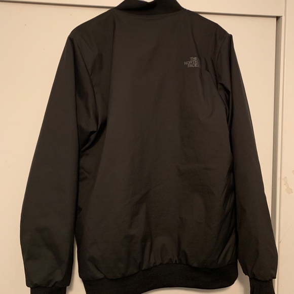 The North Face Reversible Bomber Jacket - Picture 4 of 7